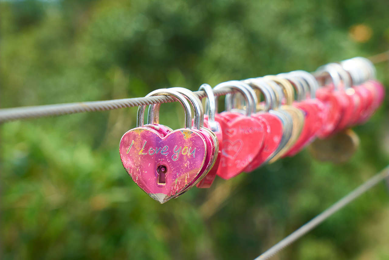 10 Mensajes de Amor Profundos para Conquistar a tu Novia